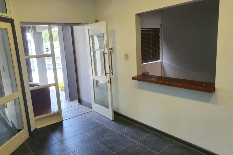 To Let commercial Property for Rent in Newton Park Eastern Cape